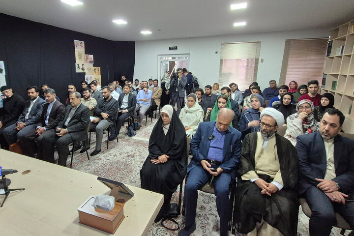 دیدار هیأت پارلمانی با دانشجویان ایرانی مقیم مسکو