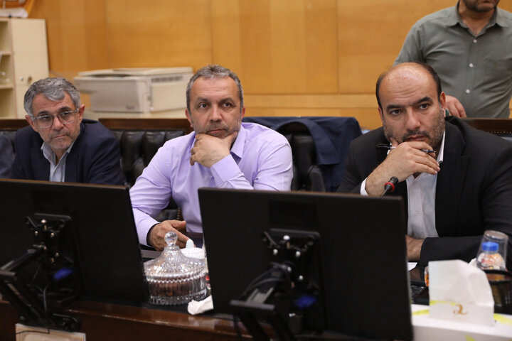 نشست کمیسیون عمران با حضور رییس بنیاد مسکن