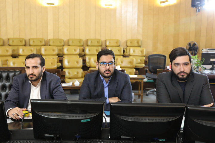 نشست کمیسیون برنامه و بودجه با حضور وزیر صمت