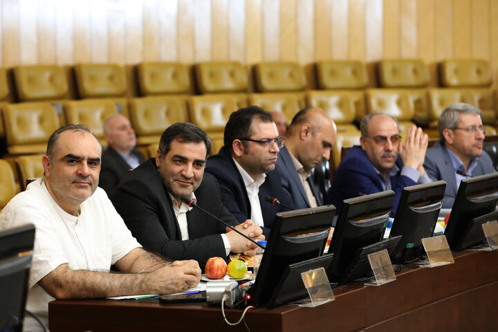 نشست کمیسیون برنامه و بودجه با حضور وزیر صمت