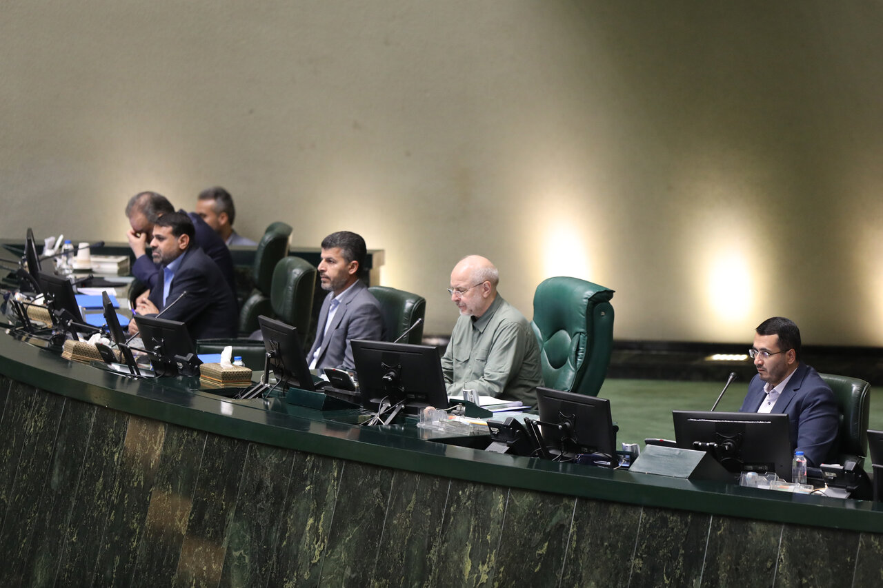 توضیحات رئیس مجلس درخصوص روند بررسی طرح‌ها یا لوایحی که بیش از ۶ جلسه زمان می‌برند