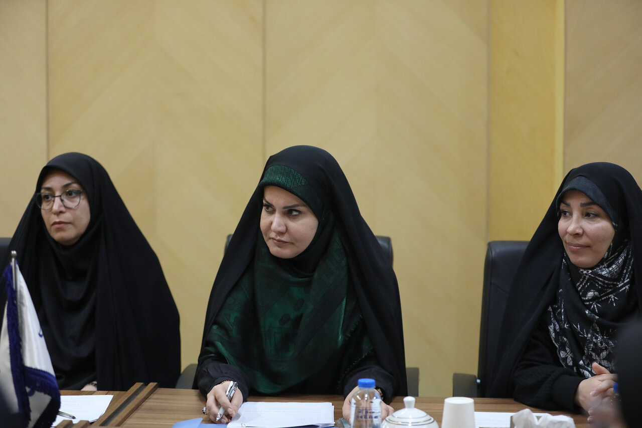 ظرفیت بانوان در مدیریت شهری مغفول مانده است /ایجاد شبکه ملی بانوان برای تصمیمسازیهای شهری