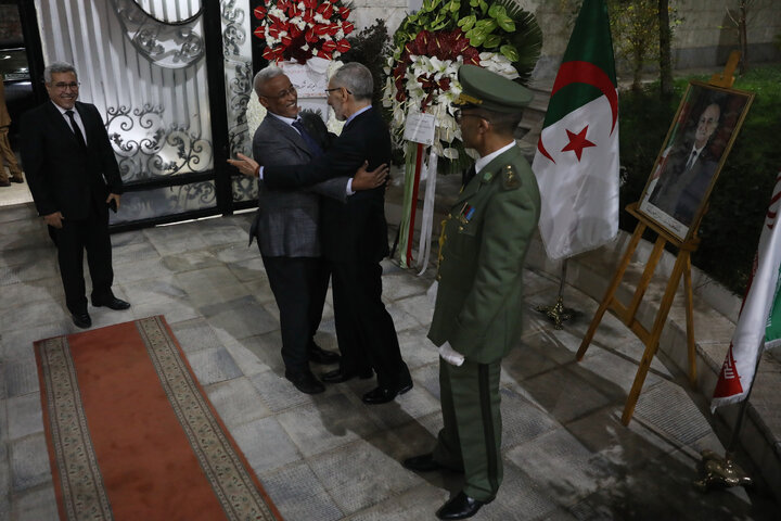 برگزاری مراسم روز ملی کشور الجزایر با حضور نمایندگان مجلس