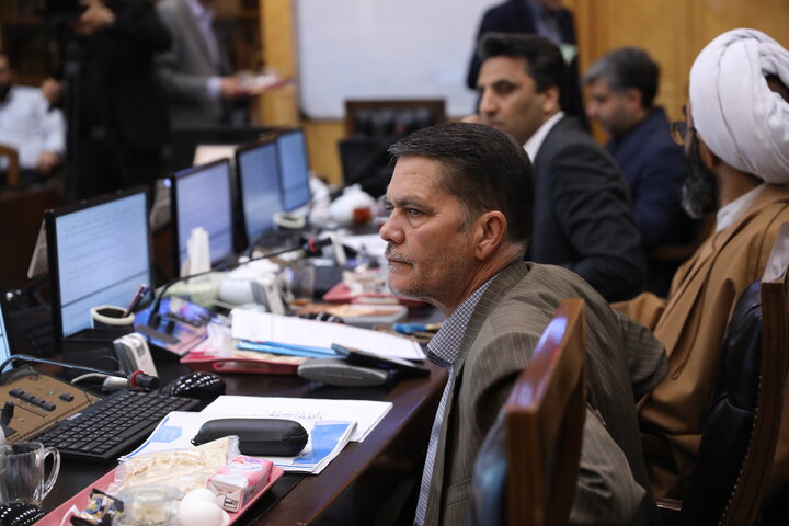 کمیسیون  مشترک با شوراها برای بررسی طرح ساماندهی اتباع