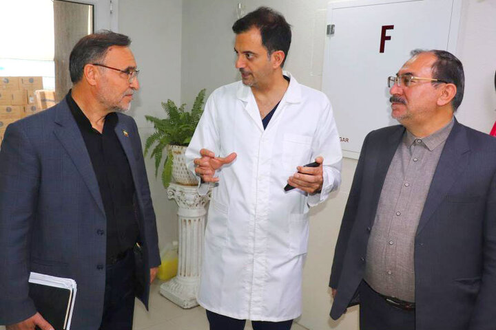 بازدید اعضای کمیسیون بهداشت از بیمارستان شهید هاشمی‌نژاد