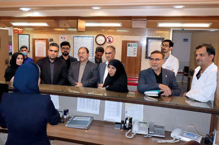 بازدید اعضای کمیسیون بهداشت از بیمارستان شهید هاشمی‌نژاد