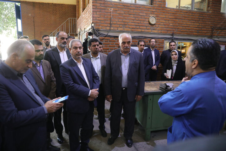 بازدید اعضای کمیسیون آموزش تحقیقات و فناوری از دانشکده انقلاب دانشگاه ملی مهارت