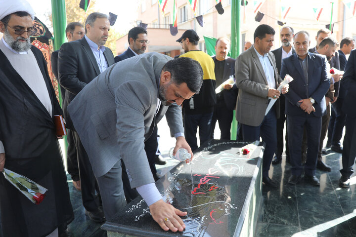 بازدید اعضای کمیسیون آموزش تحقیقات و فناوری از دانشکده انقلاب دانشگاه ملی مهارت