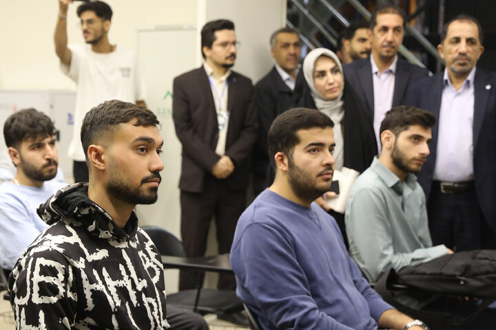 بازدید اعضای کمیسیون آموزش تحقیقات و فناوری از دانشکده انقلاب دانشگاه ملی مهارت