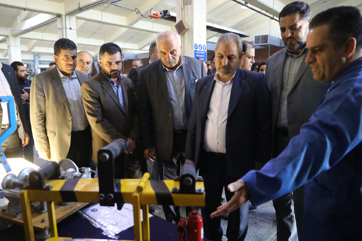 بازدید اعضای کمیسیون آموزش تحقیقات و فناوری از دانشکده انقلاب دانشگاه ملی مهارت