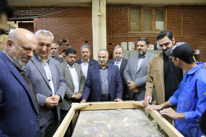 بازدید اعضای کمیسیون آموزش تحقیقات و فناوری از دانشکده انقلاب دانشگاه ملی مهارت