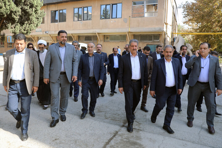 بازدید اعضای کمیسیون آموزش تحقیقات و فناوری از دانشکده انقلاب دانشگاه ملی مهارت