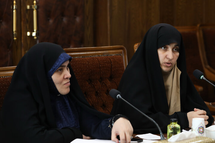 نشست کمیسیون زنان با رییس و معاونین سازمان تبلیغات اسلامی