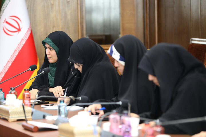 نشست کمیسیون زنان با رییس و معاونین سازمان تبلیغات اسلامی