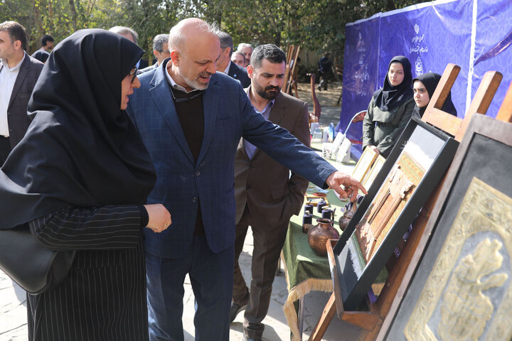 نشست مشترک کمیسیون آموزش تحقیقات و فناوری با رئیس دانشگاه ملی مهارت