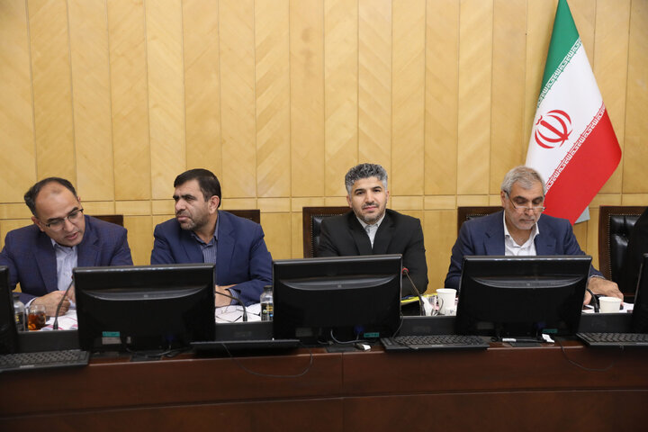 نشست کمیسیون برنامه و بودجه مجلس با حضور وزرای ورزش و جوانان و میراث فرهنگی و گردشگری