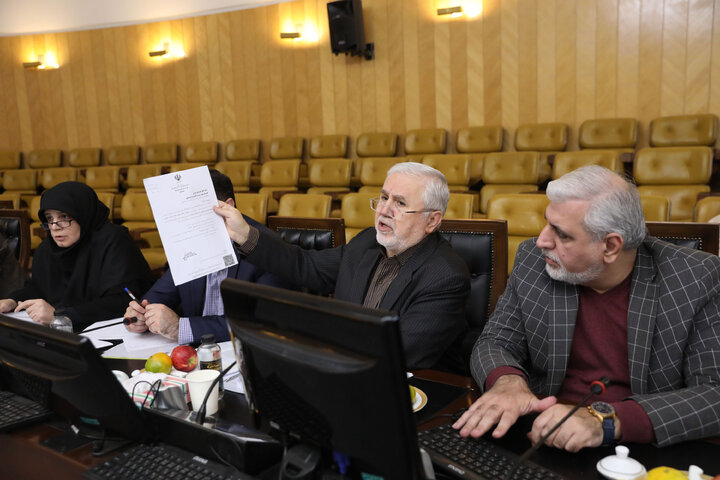 نشست کمیسیون برنامه و بودجه مجلس با حضور وزرای ورزش و جوانان و میراث فرهنگی و گردشگری