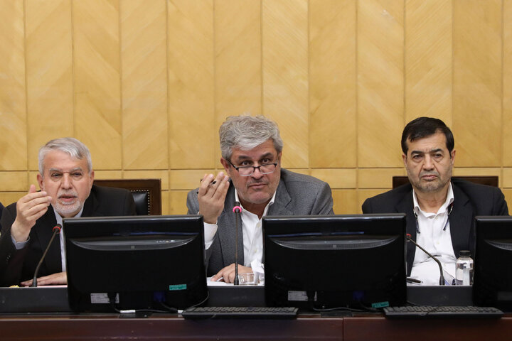 نشست کمیسیون برنامه و بودجه مجلس با حضور وزرای ورزش و جوانان و میراث فرهنگی و گردشگری