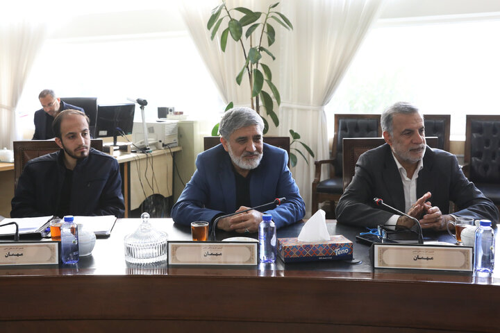 حضور وزیر راه و شهرسازی در کمیسیون اصل نود