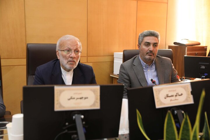 نشست اعضای کمیسیون اقتصادی با حضور وزیر آموزش و پرورش