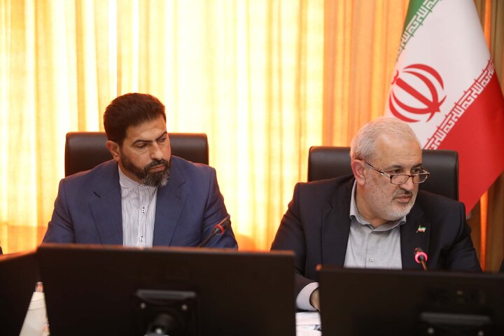 نشست اعضای کمیسیون انرژی با حضور وزیر نیرو