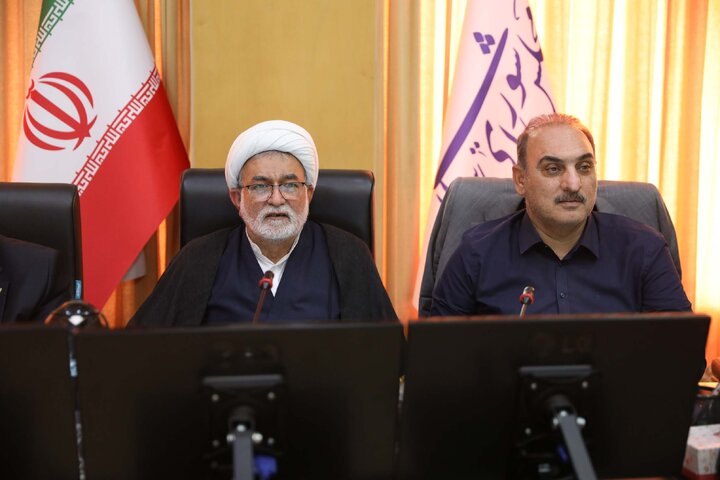 نشست اعضای کمیسیون انرژی با حضور وزیر نیرو