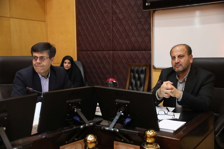 نشست اعضای کمیسیون انرژی با حضور وزیر نیرو