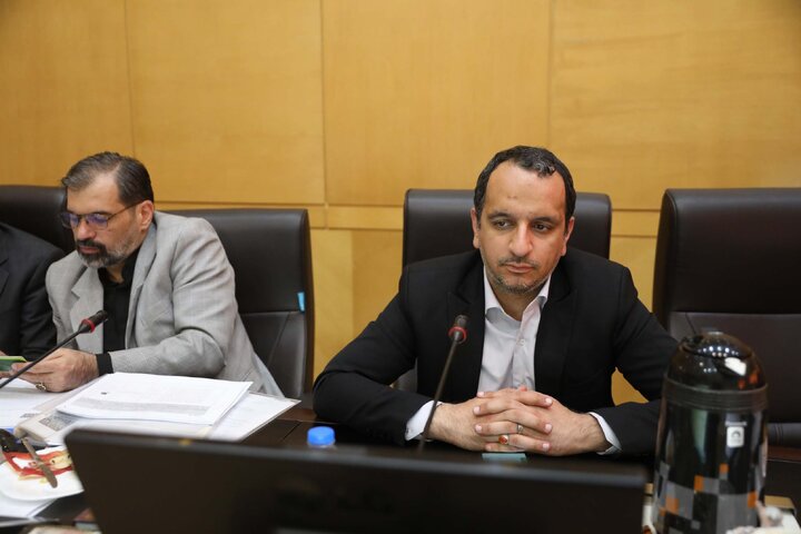 نشست اعضای کمیسیون انرژی با حضور وزیر نیرو