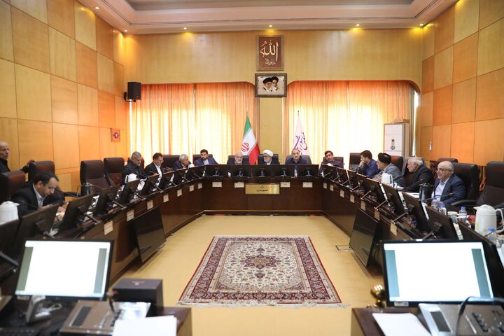 نشست اعضای کمیسیون انرژی با حضور وزیر نیرو