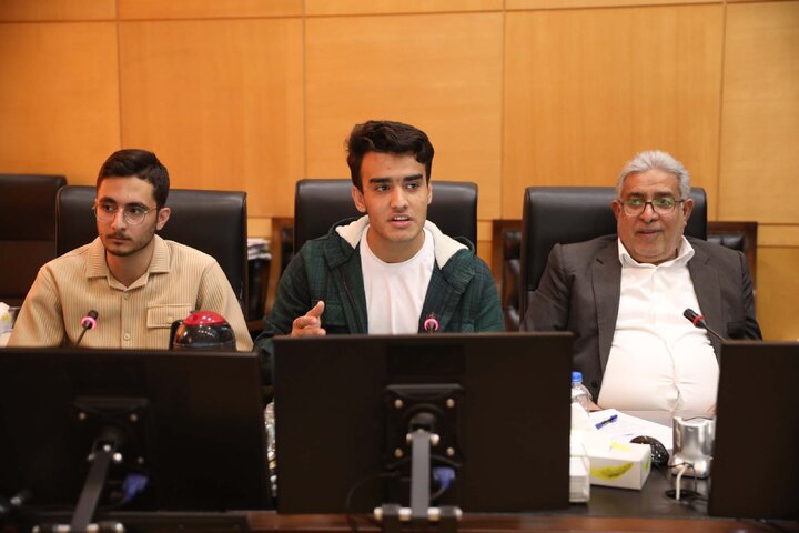 نشست 13 آبان اعضای کمیسیون آموزش