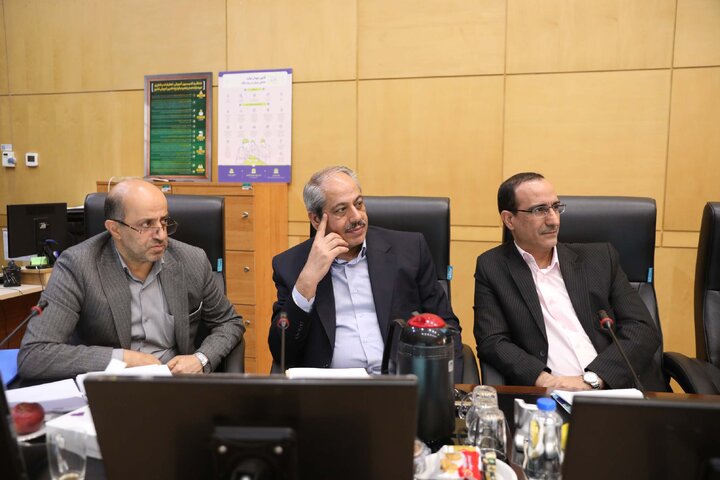 نشست 13 آبان اعضای کمیسیون آموزش