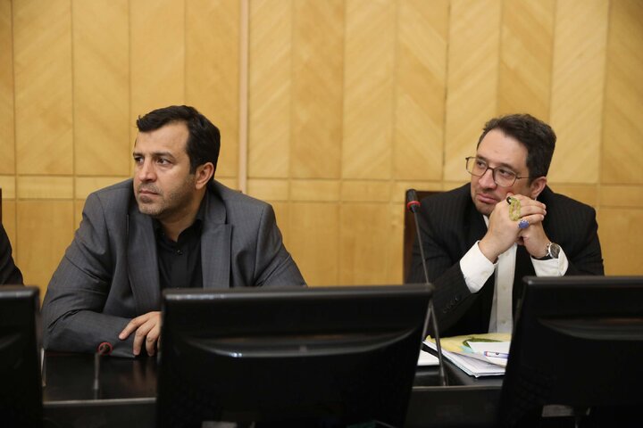 نشست اعضای کمیسیون برنامه و بودجه با حضور وزرای علوم و آموزش و پرورش