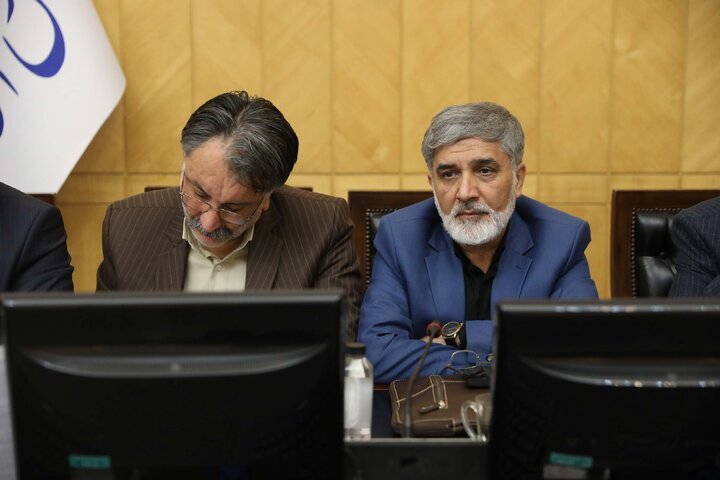 نشست اعضای کمیسیون برنامه و بودجه با حضور وزرای علوم و آموزش و پرورش