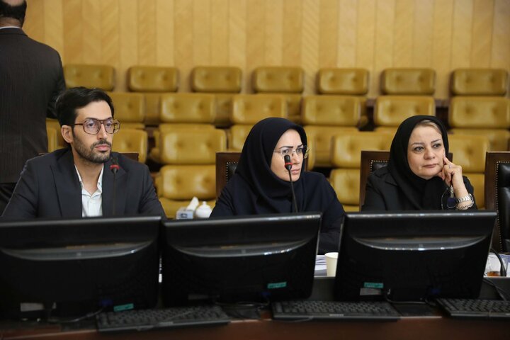 نشست اعضای کمیسیون برنامه و بودجه با حضور وزرای علوم و آموزش و پرورش