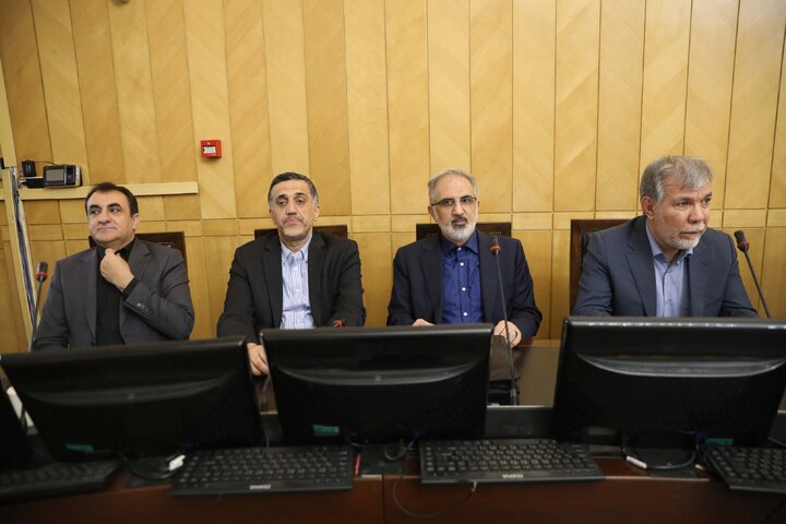 نشست اعضای کمیسیون برنامه و بودجه با حضور وزرای علوم و آموزش و پرورش