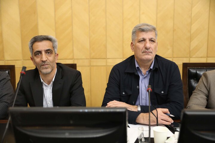 نشست اعضای کمیسیون برنامه و بودجه با حضور وزرای علوم و آموزش و پرورش