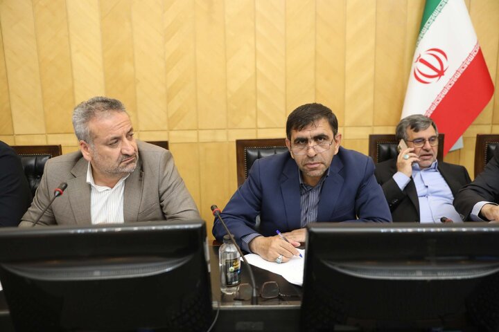 نشست اعضای کمیسیون برنامه و بودجه با حضور وزرای علوم و آموزش و پرورش