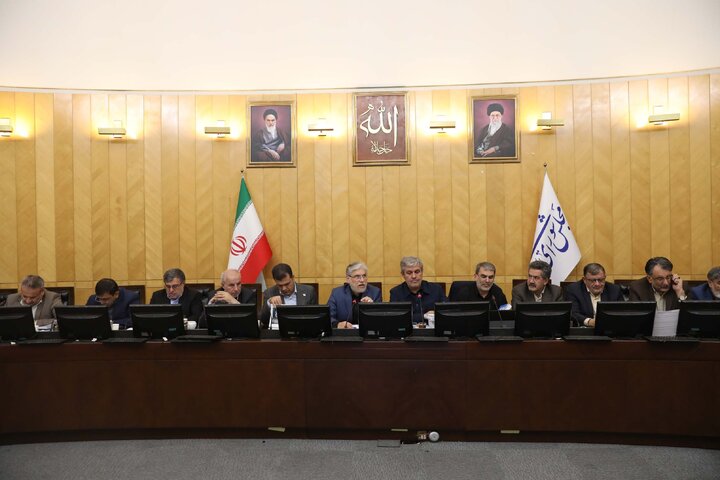 نشست اعضای کمیسیون برنامه و بودجه با حضور وزرای علوم و آموزش و پرورش