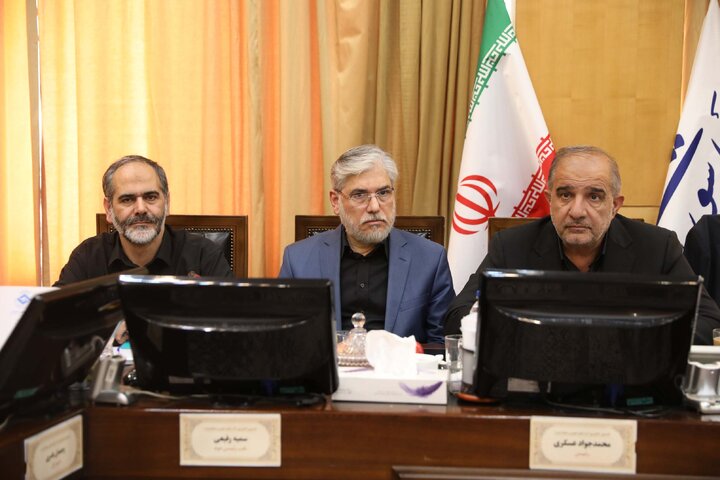 نشست اعضای کمیسیون کشاورزی با حضور وزیر علوم