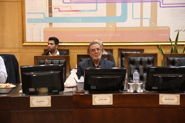 نشست اعضای کمیسیون کشاورزی با حضور وزیر علوم