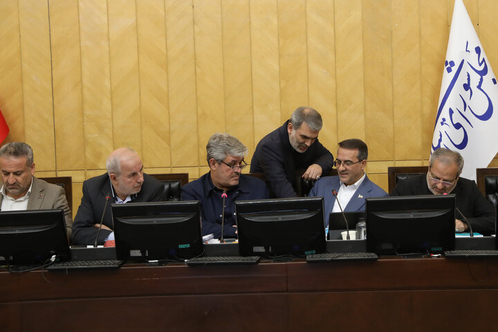 حضور وزیر ارتباطات و فناوری در کمیسیون برنامه و بودجه