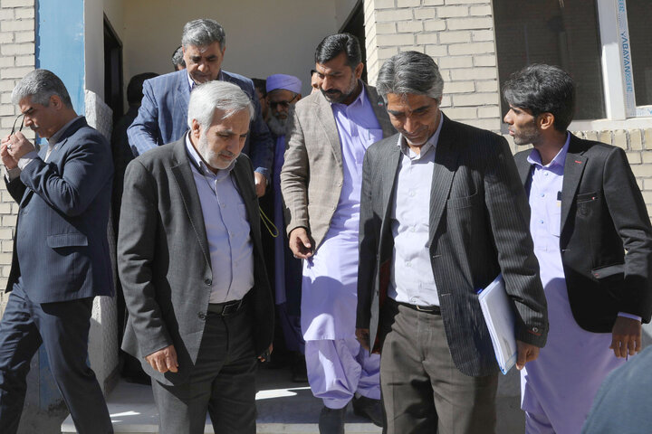 بازدید اعضای کمیسیون اجتماعی از مرکز آموزش فنی و حرفه ای شهر خاش