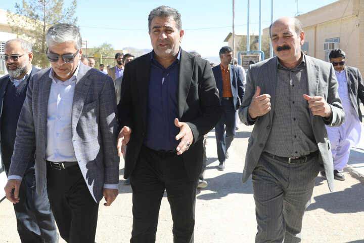 بازدید اعضای کمیسیون اجتماعی از مرکز آموزش فنی و حرفه ای شهر خاش