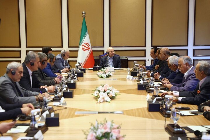 ظرفیت مبادلات اقتصادی تهران-اسلام آباد باید به ۱۰ میلیارد دلار برسد