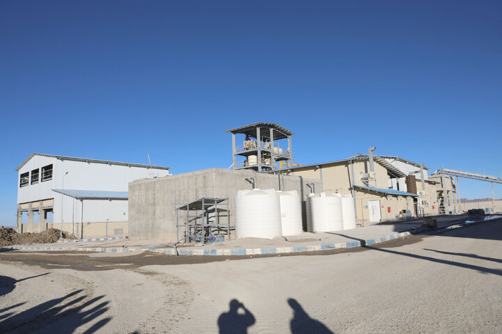 بازدید اعضای کمیسیون اجتماعی از معدن و کارخانه طلای صدر تفتان