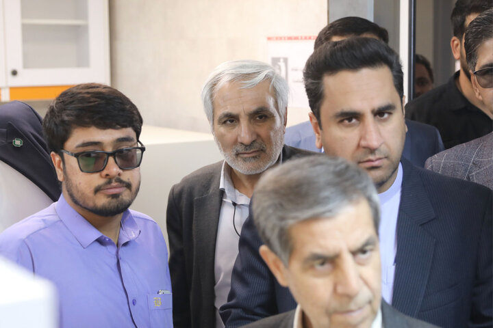 بازدید اعضای کمیسیون اجتماعی از معدن و کارخانه طلای صدر تفتان