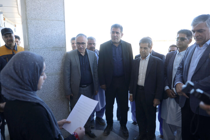 بازدید اعضای کمیسیون اجتماعی از معدن و کارخانه طلای صدر تفتان