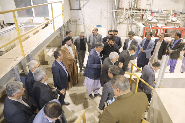 بازدید اعضای کمیسیون اجتماعی از معدن و کارخانه طلای صدر تفتان