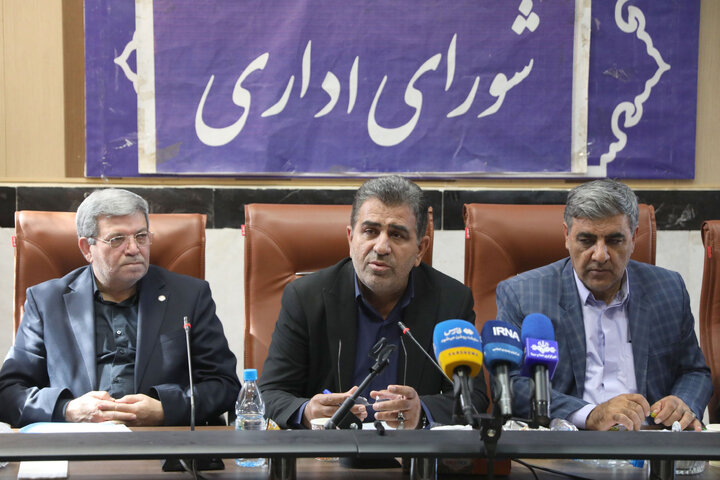 حضور اعضای کمسیون اجتماعی در شورای اداری شهرستان های خاش و تفتان