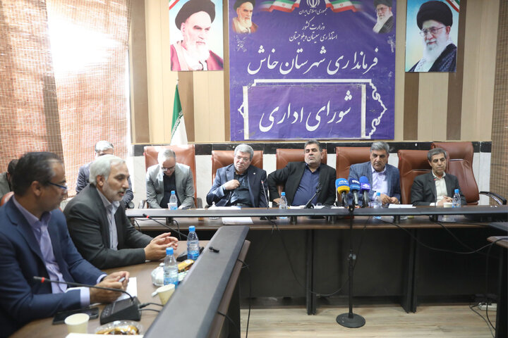 حضور اعضای کمسیون اجتماعی در شورای اداری شهرستان های خاش و تفتان